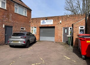 23 Grove St, Retford to rent Building Photo- Image 1 of 4