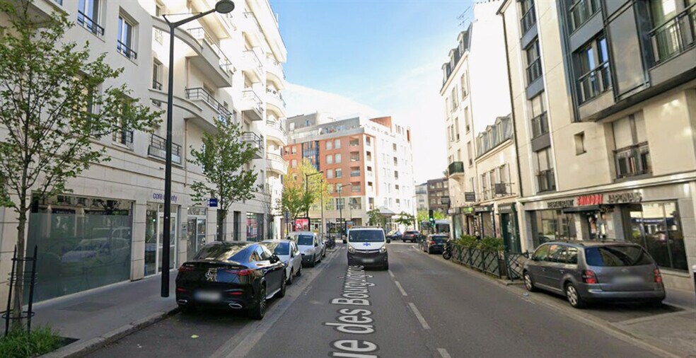 Retail in Bois-Colombes to rent - Building Photo - Image 2 of 3