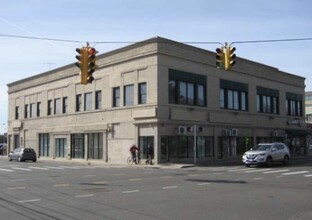 352 Fulton Ave, Hempstead, NY for rent Building Photo- Image 1 of 1