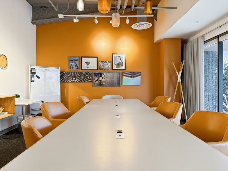 145 S Fairfax Ave, Los Angeles, CA to rent - Interior Photo - Image 1 of 22