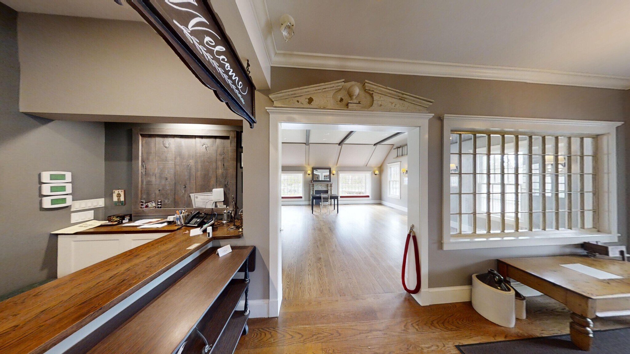 109 Black Rock Tpke, Redding, CT to rent Interior Photo- Image 1 of 27