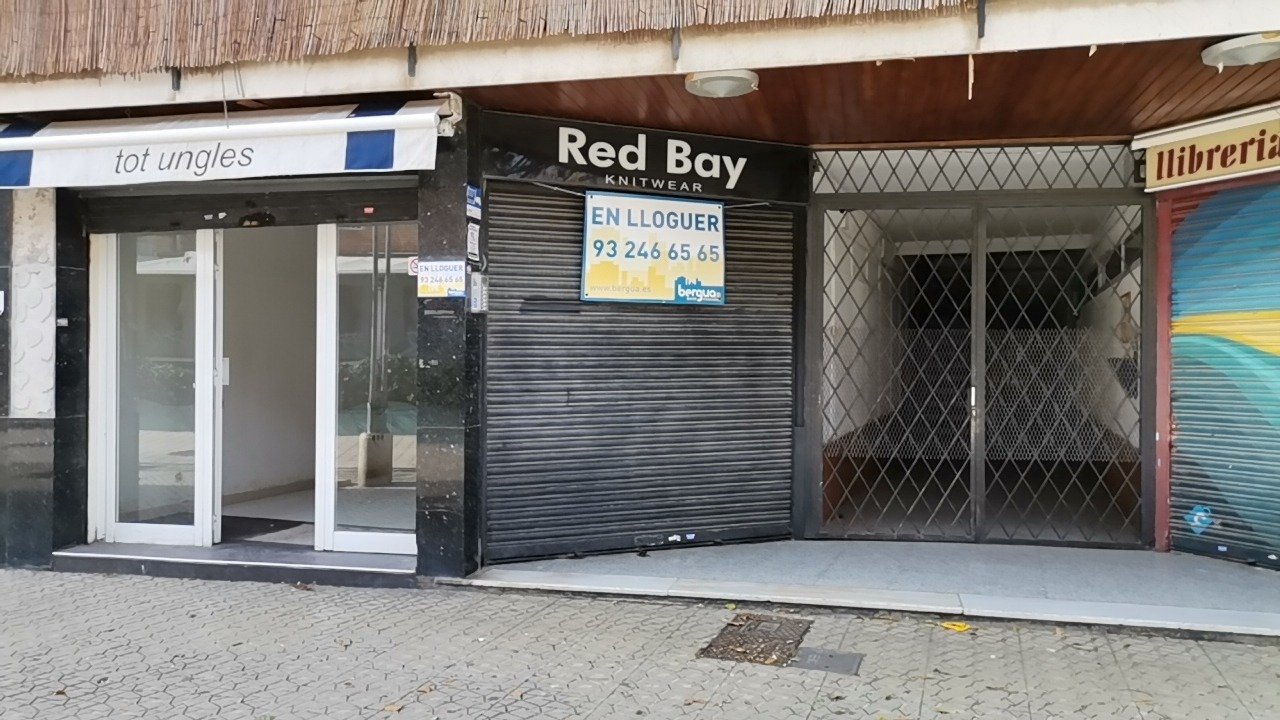 Retail in Castelldefels, Barcelona to rent Interior Photo- Image 1 of 10