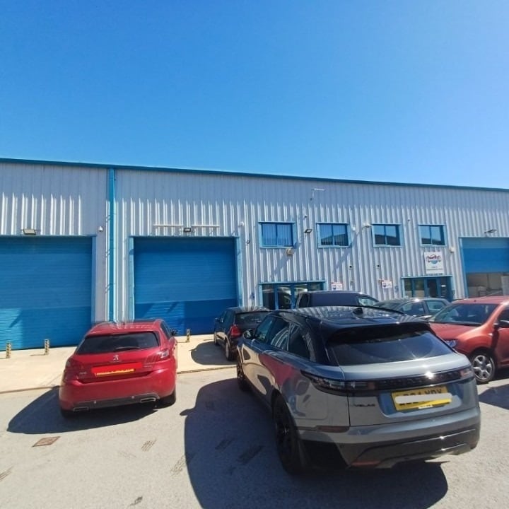 Orion Way, Kettering to rent Building Photo- Image 1 of 10