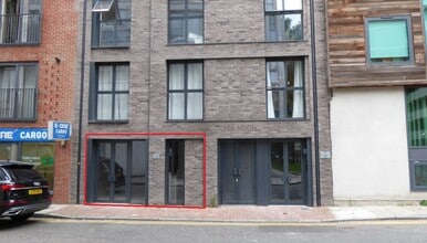 17-19 Umberston St, London to rent Interior Photo- Image 1 of 5