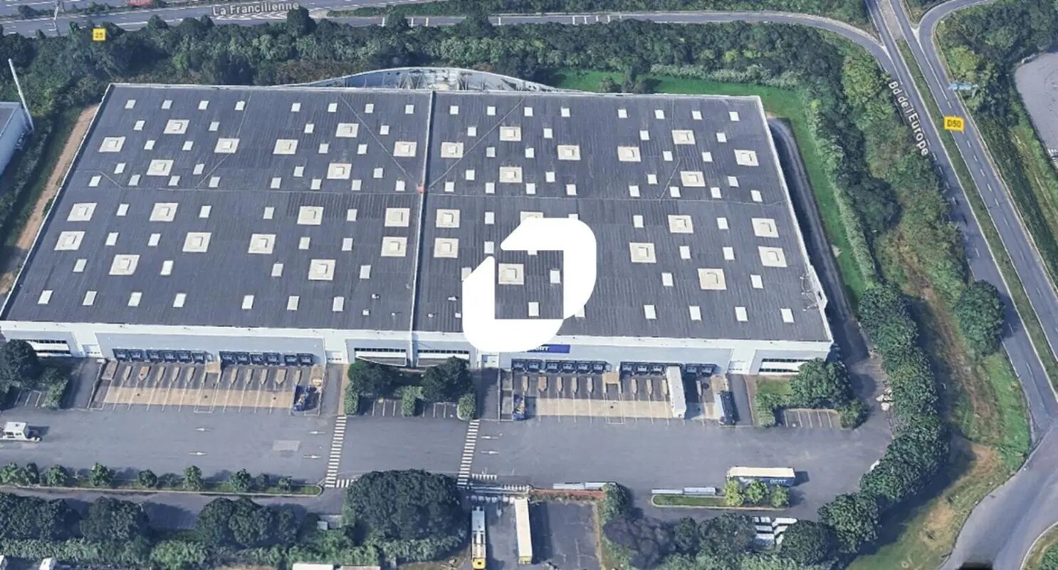 Office in Lieusaint to rent Aerial- Image 1 of 2