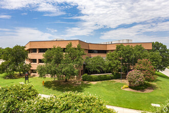 1400 Corporate Dr, Irving, TX for rent Building Photo- Image 1 of 11