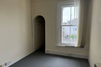 30-32 Teville Rd, Worthing to rent Interior Photo- Image 2 of 9