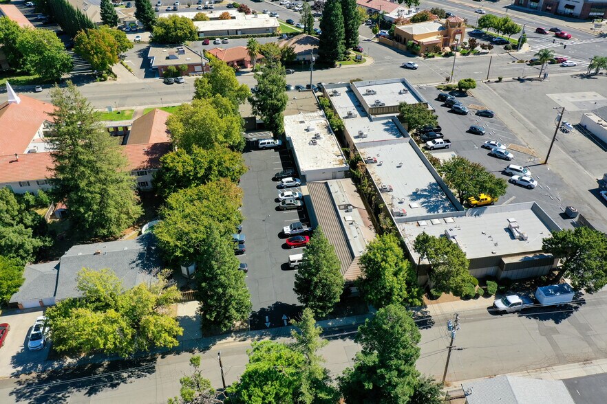 874 Plumas St, Yuba City, CA to rent - Building Photo - Image 2 of 16