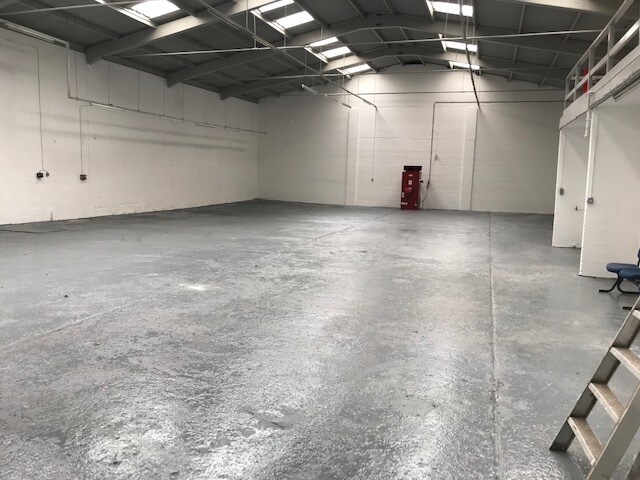 Mintsfeet Rd S, Kendal to rent Interior Photo- Image 1 of 4