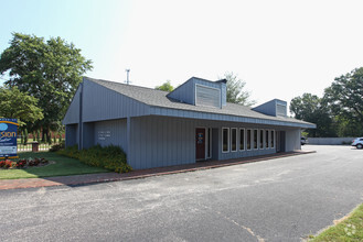 406-408 S Broad St, Gastonia, NC for rent Building Photo- Image 1 of 13