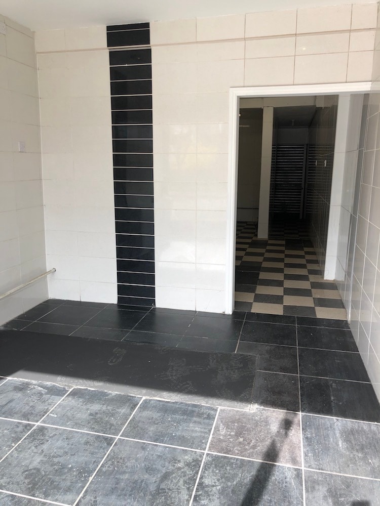 130a Snakes Ln, Woodford Green to rent Interior Photo- Image 1 of 3