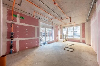 3 Strutton Ground, London to rent Interior Photo- Image 2 of 3