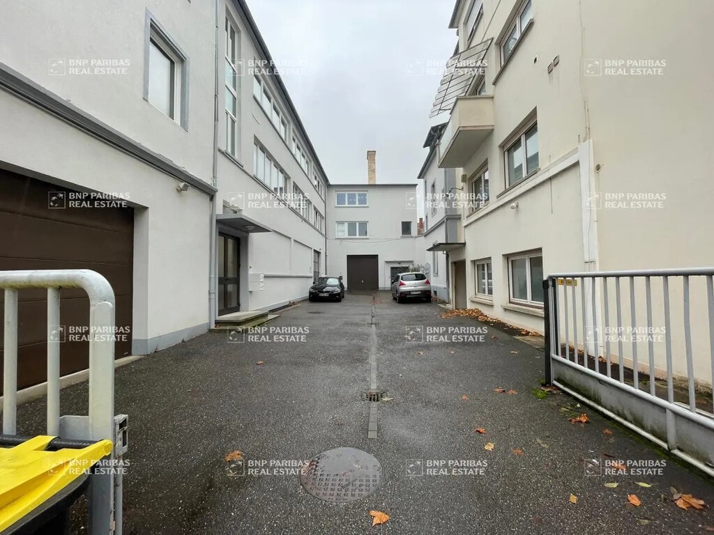 Vente Bureaux 782 m² - Photo 1
