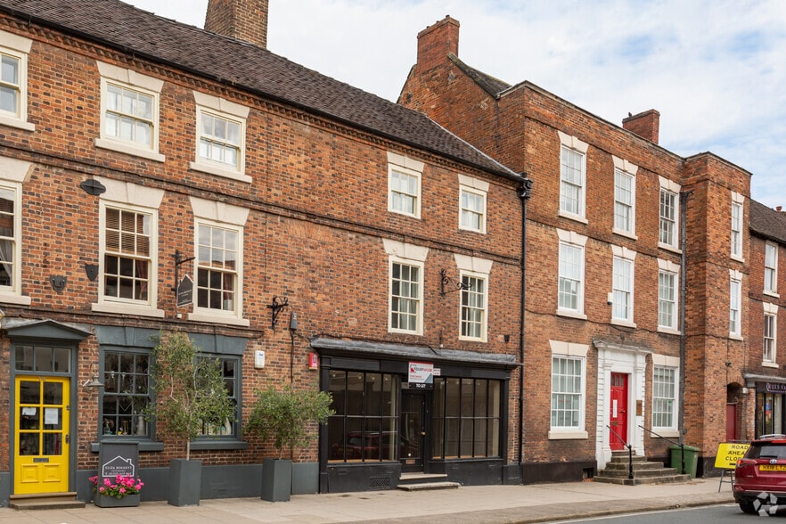 9-11 Church St, Ashbourne to rent - Building Photo - Image 2 of 4