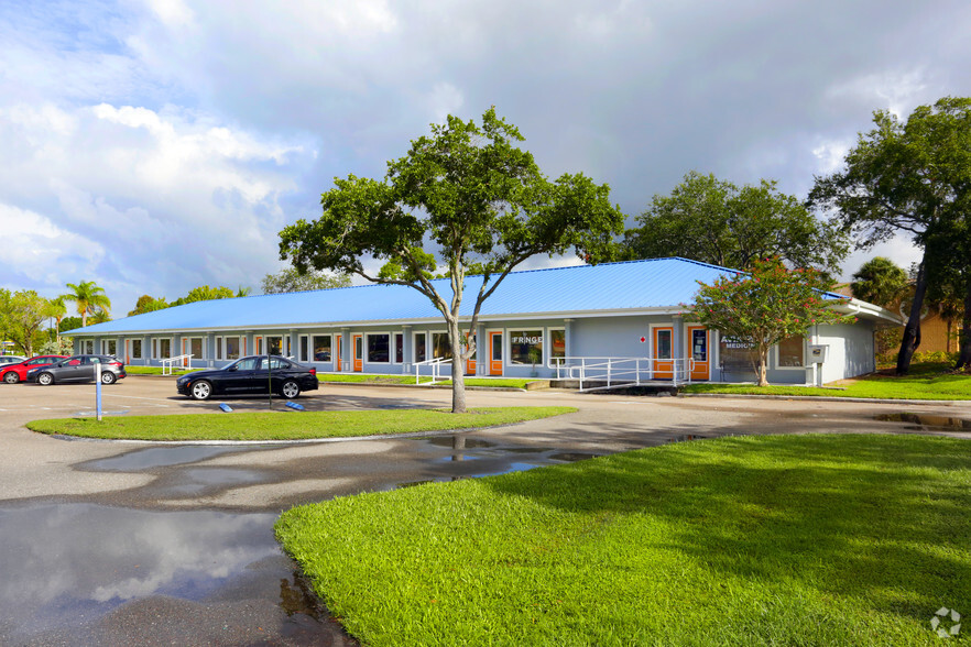 7527-7573 Ulmerton Rd, Largo, FL for sale - Primary Photo - Image 1 of 1