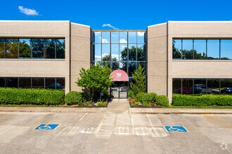 6914 S Yorktown Ave, Tulsa, OK for rent Building Photo- Image 1 of 23