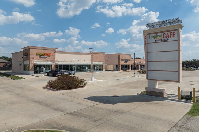 More details for 8733 Hwy 6 S, Houston, TX - Retail to Rent
