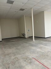 6425-6441 US Highway 19, New Port Richey, FL to rent Building Photo- Image 2 of 6