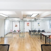 6 Lloyds Ave, London to rent Interior Photo- Image 2 of 7