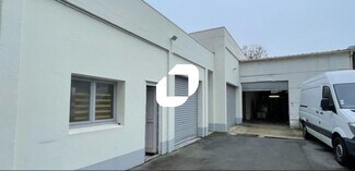 More details for Mixed-use to Rent