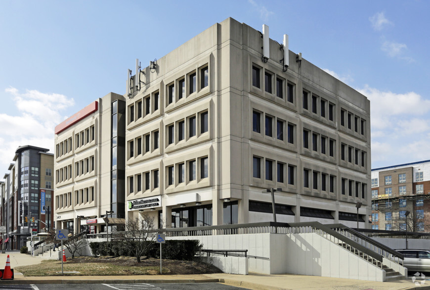 3401 Columbia Pike, Arlington, VA for sale - Primary Photo - Image 1 of 1