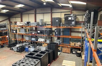 Cemetery Rd, Telford to rent Interior Photo- Image 2 of 5