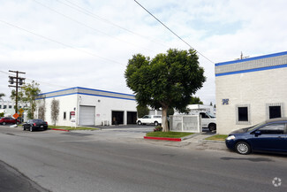 More details for 7625 Hayvenhurst Ave, Van Nuys, CA - Industrial for Rent