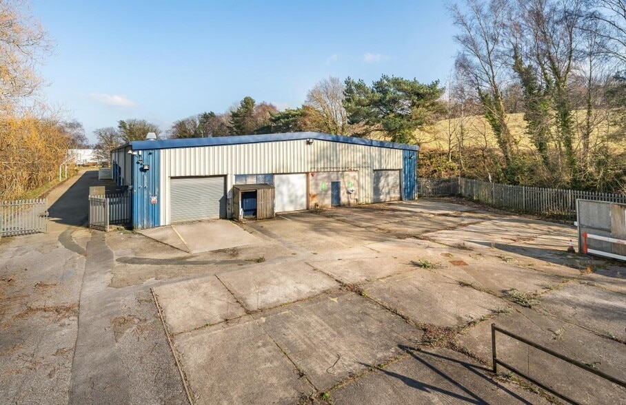 Marshall Rd, Plymouth to rent - Building Photo - Image 3 of 7