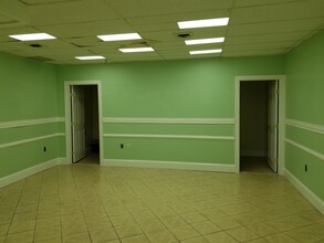 525 Eastern Ave, Fairmount Heights, MD for rent Building Photo- Image 2 of 9