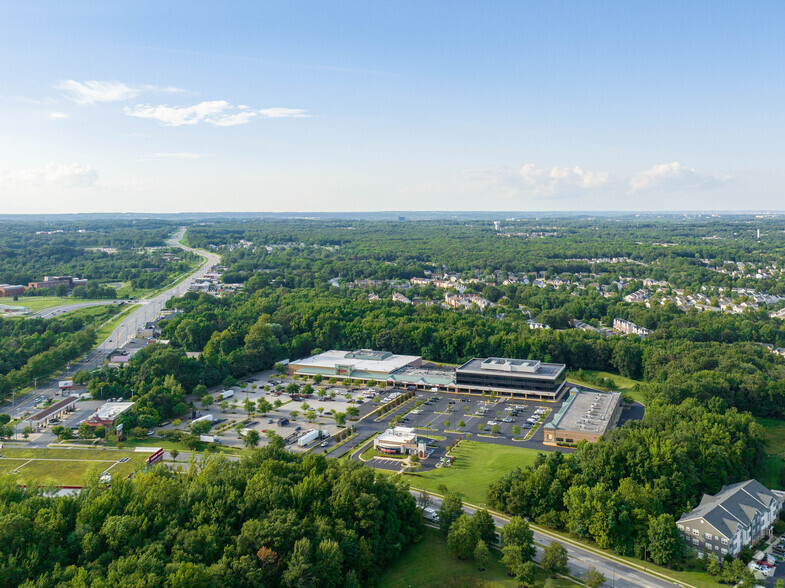 2288 Blue Water Blvd, Odenton, MD for rent - Aerial - Image 3 of 5