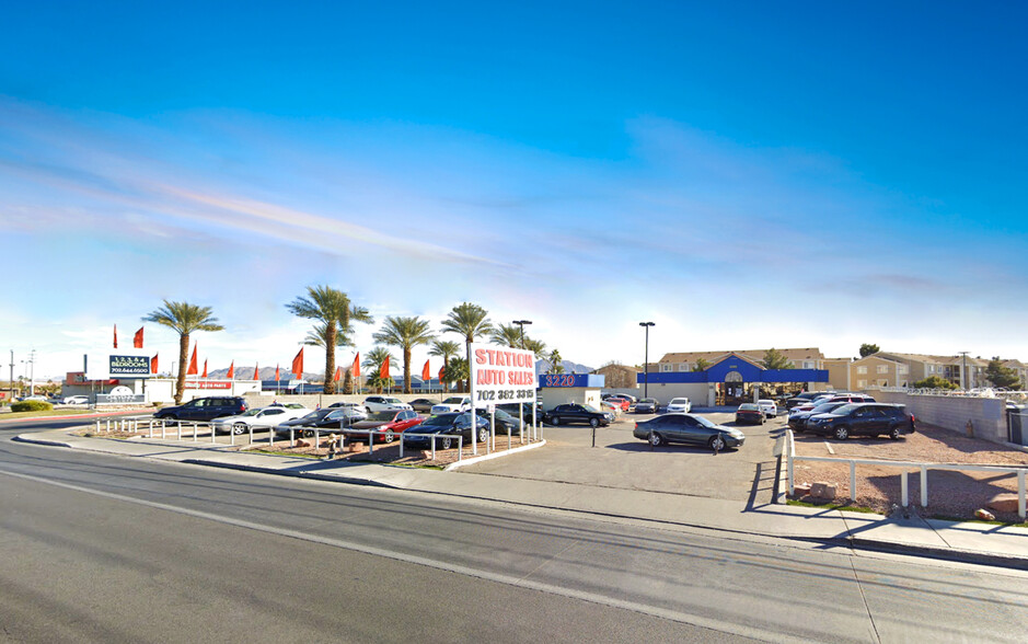 3220 N Las Vegas Blvd, Las Vegas, NV for sale - Building Photo - Image 1 of 1