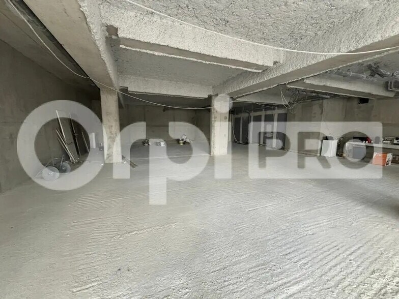 Retail in Compiègne for sale - Building Photo - Image 3 of 3