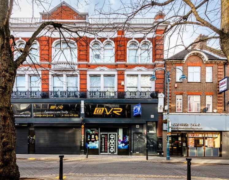 33-37 Hare St, London to rent - Building Photo - Image 2 of 4