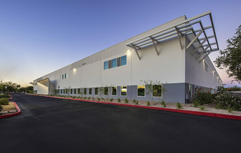 17500 N Black Canyon Hwy, Phoenix, AZ for sale Building Photo- Image 1 of 1