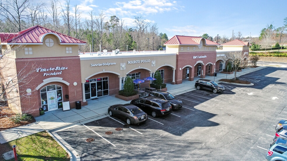 1867-1885 Lake Pine Dr, Apex, NC for rent - Building Photo - Image 1 of 6