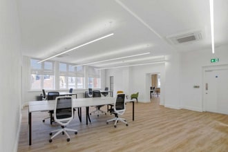 155 Curtain Rd, London to rent Interior Photo- Image 1 of 10