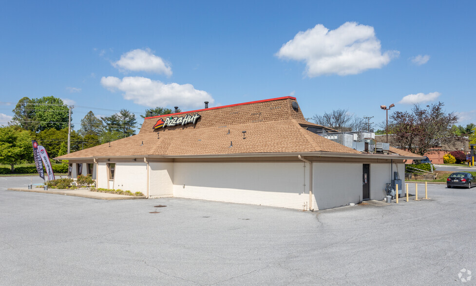 761 Hanover Pike, Hampstead, MD for rent - Building Photo - Image 2 of 4