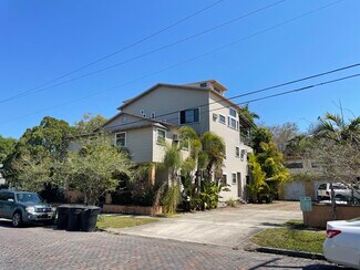 More details for 547 Grove St N, Saint Petersburg, FL - Residential for Sale