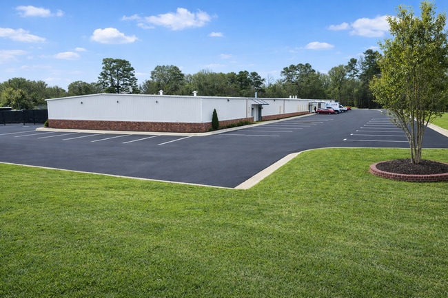 More details for 114 S State St, Haw River, NC - Industrial for Sale