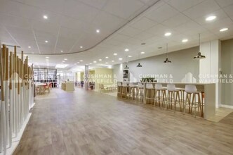 3 Rond Point Des Saules, Guyancourt to rent Interior Photo- Image 1 of 8