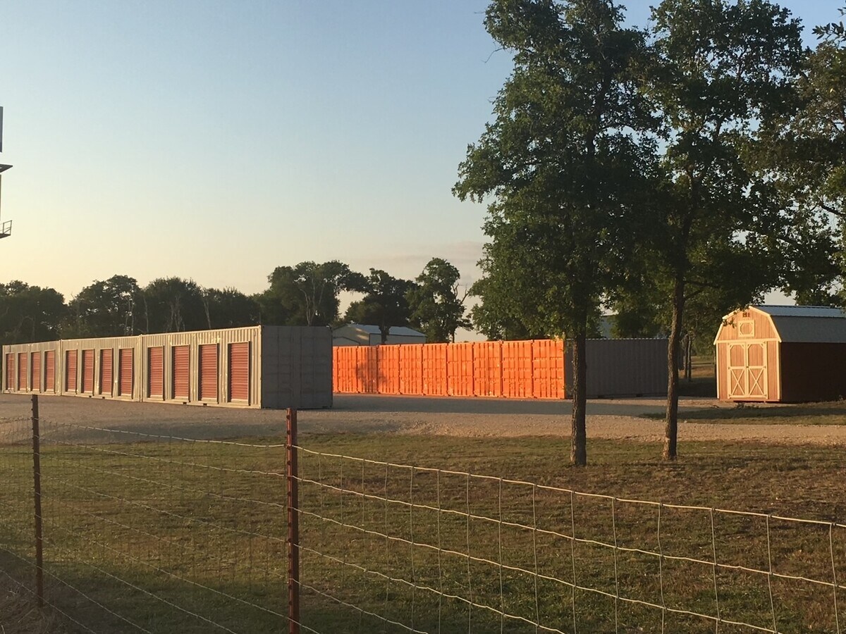 41 South Ln, Lockhart 78644 41 South Ln, Lockhart, Texas 78644