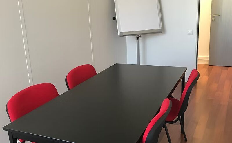 Office in Saint-Ouen-sur-Seine to rent - Interior Photo - Image 3 of 13