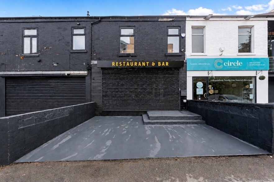 21 Ashley Rd, Altrincham for sale - Building Photo - Image 1 of 16