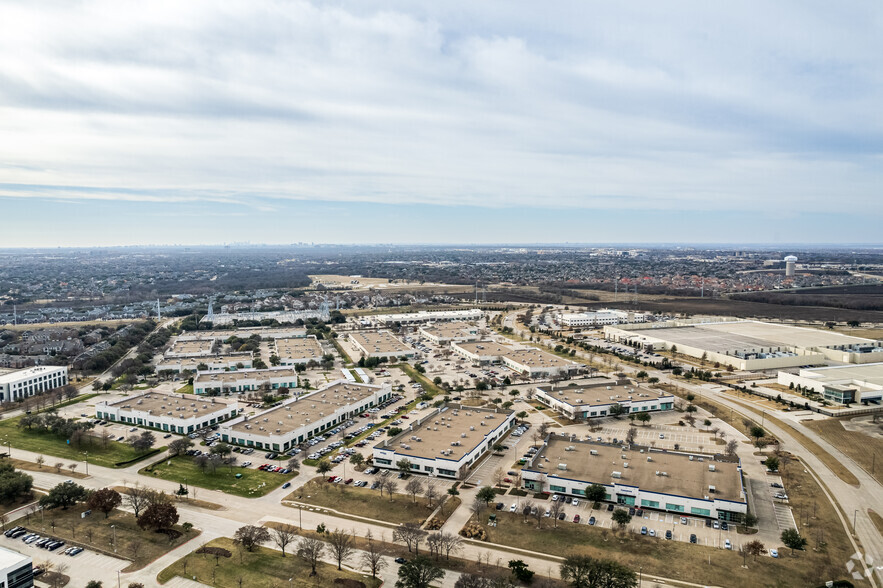 6400 Pinecrest Dr, Plano, TX for rent - Aerial - Image 3 of 7