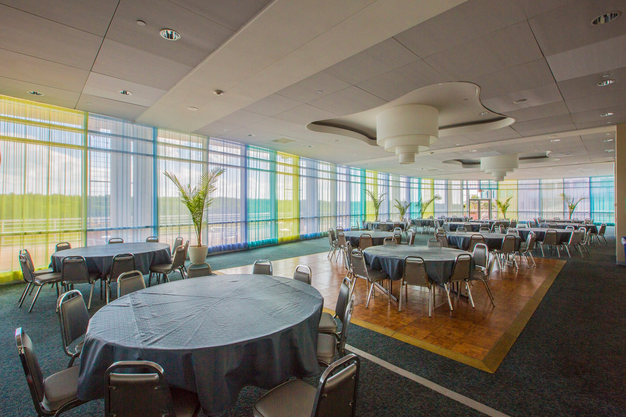 18001 Old Cutler Rd, Palmetto Bay, FL to rent Interior Photo- Image 1 of 3