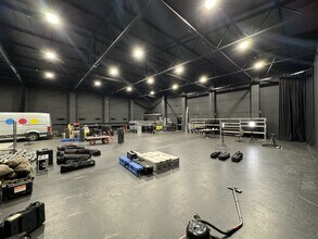 4-5 Roslin Rd, London to rent Interior Photo- Image 1 of 7