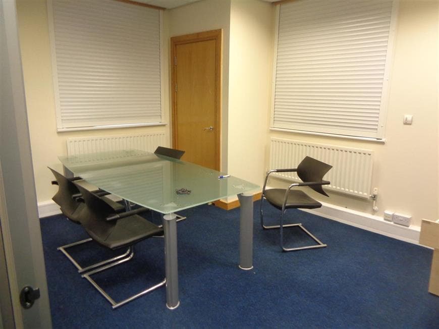 Dudley Rd, Darlington to rent Interior Photo- Image 1 of 5