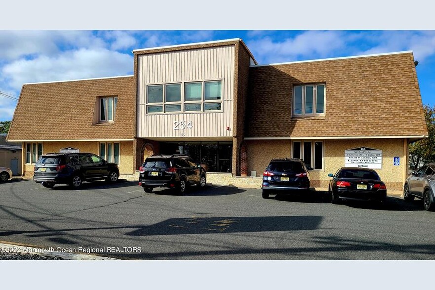 254 Brick Blvd, Brick, NJ for rent - Building Photo - Image 1 of 6