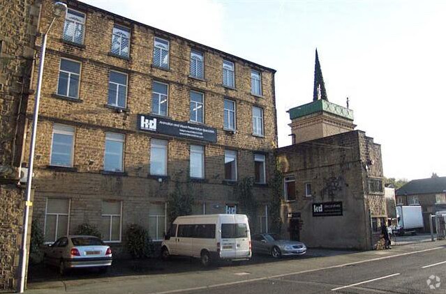 Albert St, Huddersfield for sale Primary Photo- Image 1 of 1