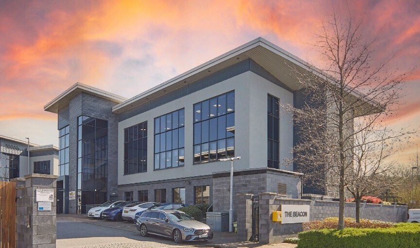 Beacon Way, Hull for sale Primary Photo- Image 1 of 1